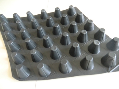 紹興20厚塑料板排水層與朝陽(yáng)塑料加工專用設(shè)備市場(chǎng)報(bào)價(jià)解析